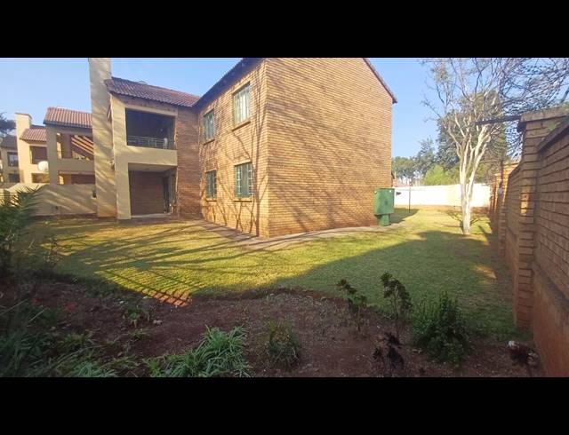 3 BEDROOM APARTMENT FOR SALE IN DIE HOEWES